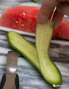 吃瓜样子的小视频,揭秘吃瓜样子小视频的火爆魅力