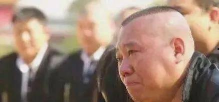 新沂网红吃瓜事件始末视频,一场网络狂欢背后的真相揭秘